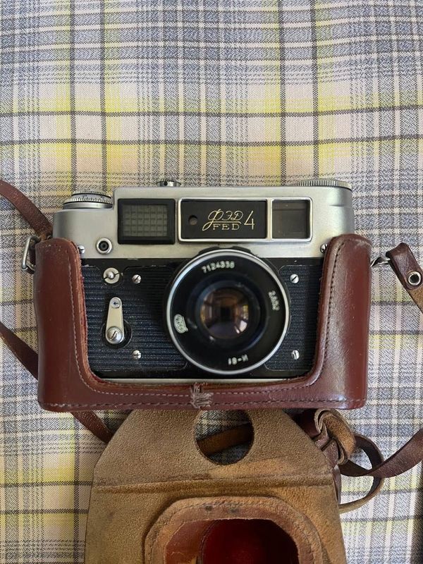 Продается фотоаппарат ФЭД 4