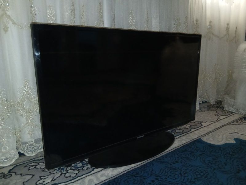 Samsung televizor sotiladi Samsung televizor sotiladi