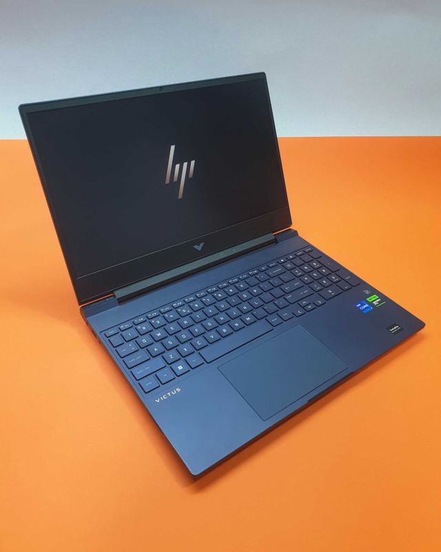 HP victus - core i7 - 48gb ram HP victus - core i7 - 48gb ram