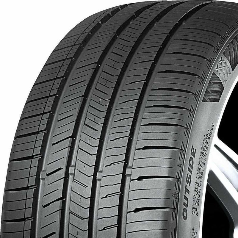 Nexen Nfera Supreme 275/40R19 Nexen Nfera Supreme 275/40R19