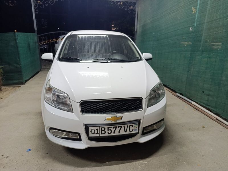 Chevrolet nexia 3 в идеальном состоянии автомат коробка , бензин Chevrolet nexia 3 в идеальном состоянии автомат коробка , бензин