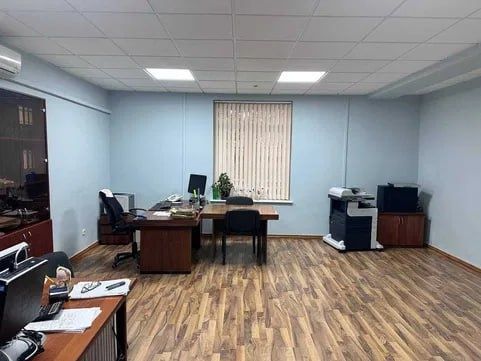 Офис Урда 35м² 1этаж 1кабинет 1линия Офис Урда 35м² 1этаж 1кабинет 1линия
