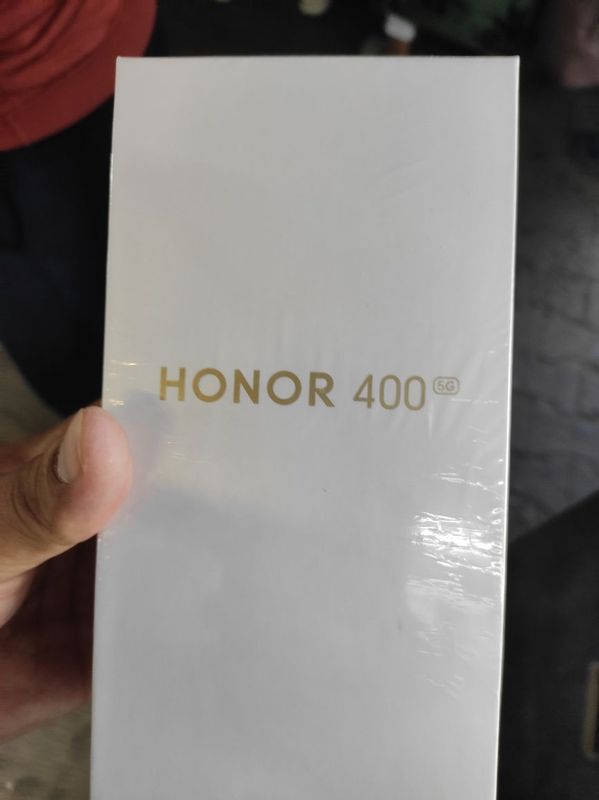 Honor 400.5g.8.256gb
