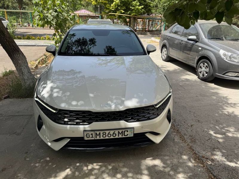 KIA K5 srochno nahtka KIA K5 srochno nahtka
