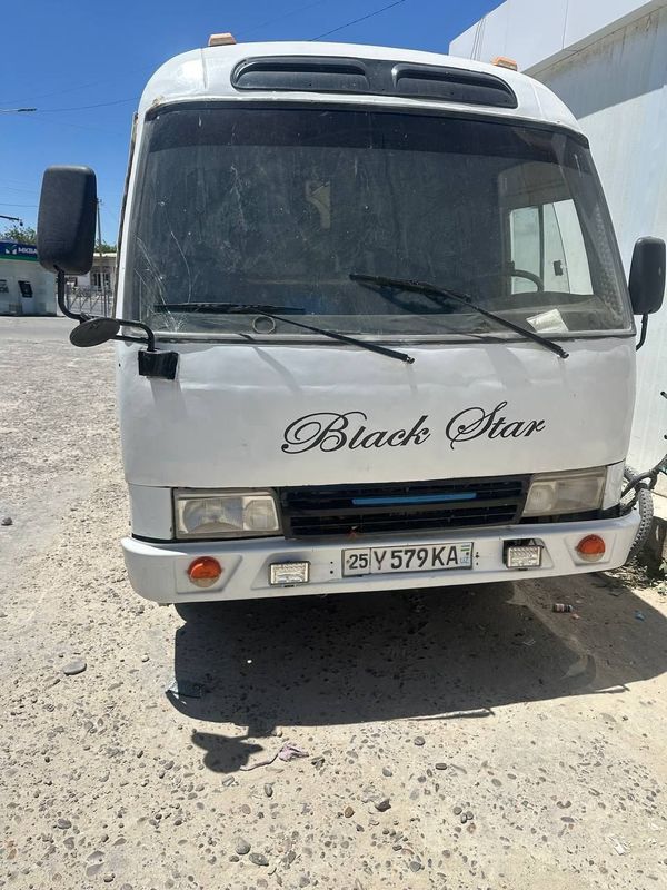 Isuzu changan holati zoʻr 7tona yuk oladi bolon yangi metan
