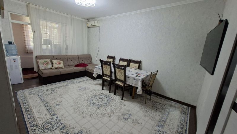 Сдаётся в аренду Двух комнатная квартира переделанная в трёх Сдаётся в аренду Двух комнатная квартира переделанная в трёх