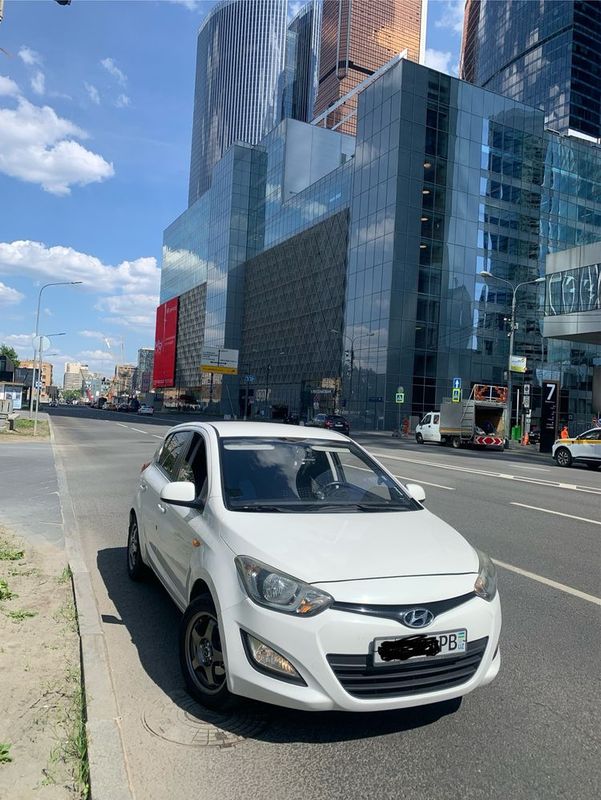 Hyudai i20 сотилади Hyudai i20 сотилади