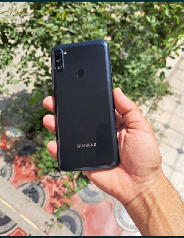 Samsung A11. Samsung A11.