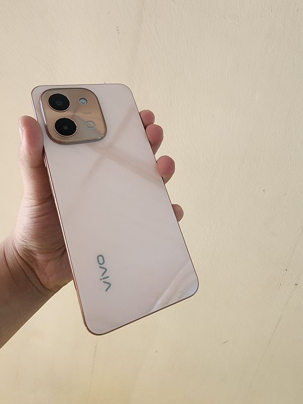 Vivo Y 28 sotiladi