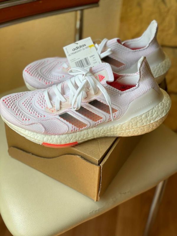 Оригинал Adidas Ultraboost 22