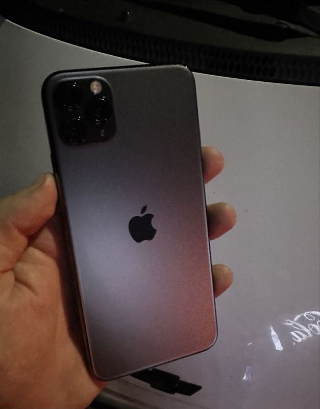 Iphone 11 pro max ideal