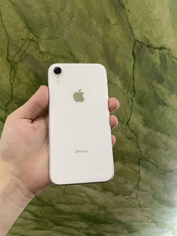 iPhone XR 64 / 77% ideal iPhone XR 64 / 77% ideal