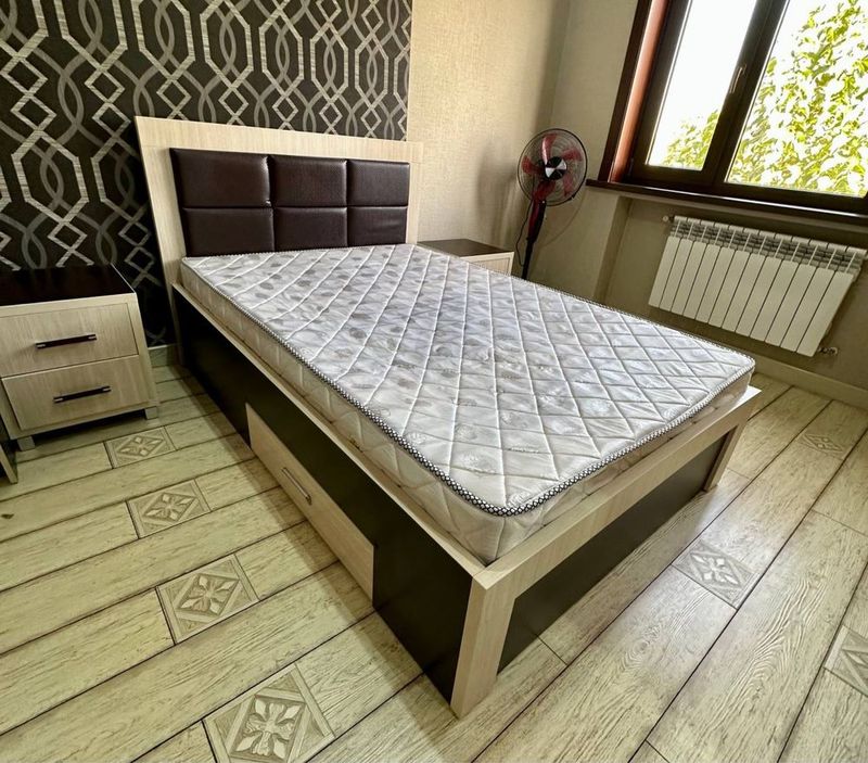 Mebel sotiladi komplekt
