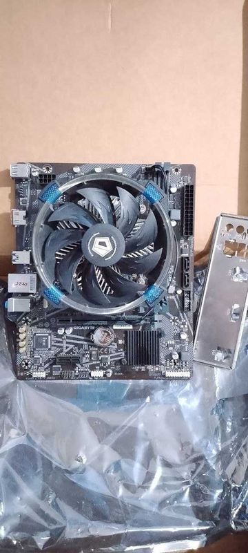 Komplekt. H510M. i7 10700. Deepcool kuler