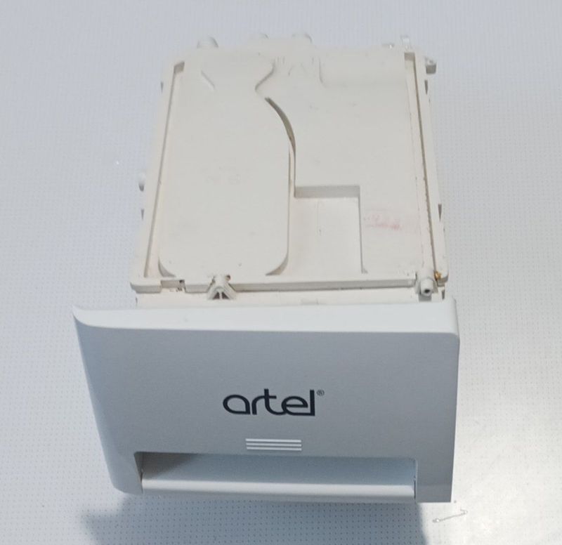 Лоток для Стиральных машин "Artel"  в сборе. Б/у!