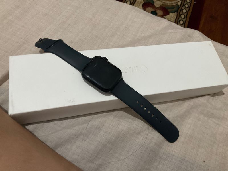 Apple Watch Series 7 45 мм Apple Watch Series 7 45 мм