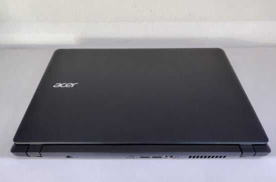 Acer aspire es1-572 ssd 128gb intel core i3 200hz