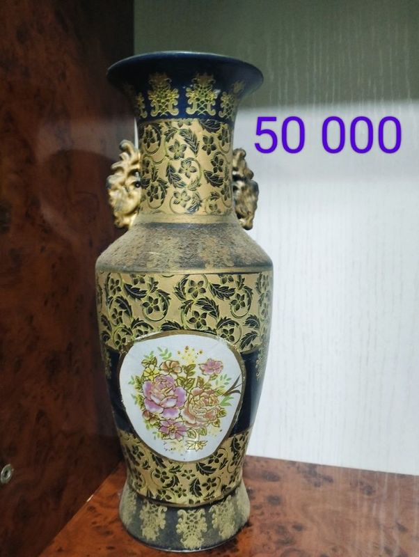 Продаётся вази. Цена договорная. Продаётся вази. Цена договорная.