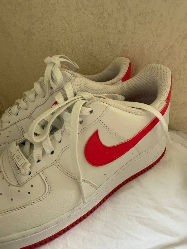 Кроссовки Nike Air Force Кроссовки Nike Air Force