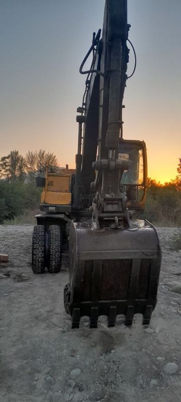 Volvo 130 holati idiyal Volvo 130 holati idiyal