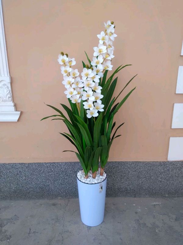 Suniy dekor gullar Suniy dekor gullar