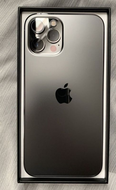 Iphone 12 pro max 128 yom 78 Iphone 12 pro max 128 yom 78
