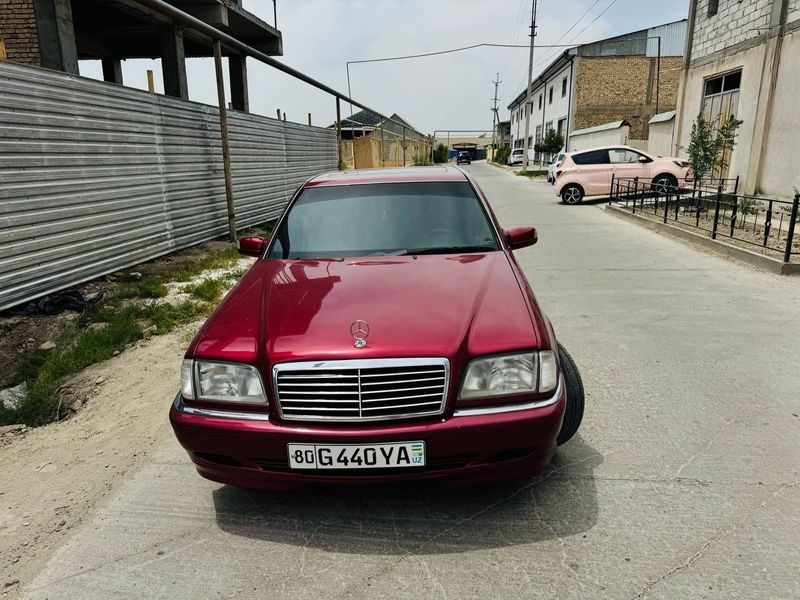Mercedes bens W202 Mercedes bens W202