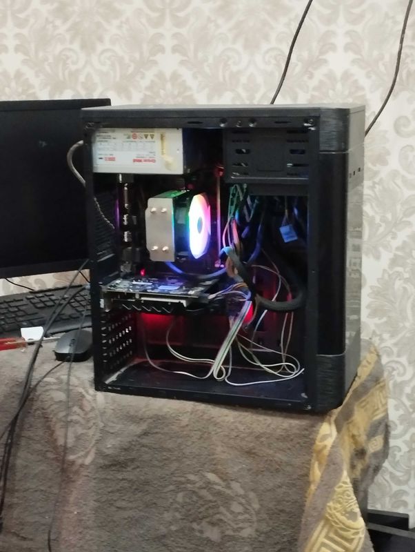 i5-8400\\ 6-Ядер Кампютер\\ H-310\\ DDR4-8GB\\ SSD-256GB\\ AFK730-2GB i5-8400\\ 6-Ядер Кампютер\\ H-310\\ DDR4-8GB\\ SSD-256GB\\ AFK730-2GB