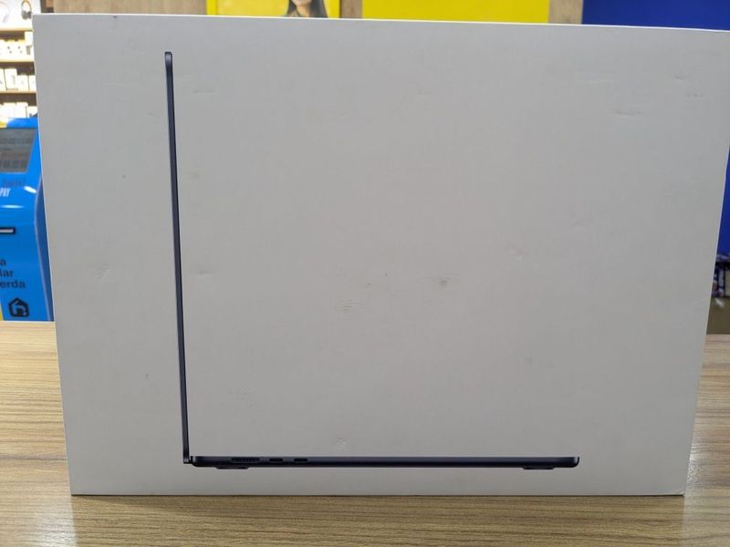 MacBook air 15 inch M3 8 256 Mix MacBook air 15 inch M3 8 256 Mix