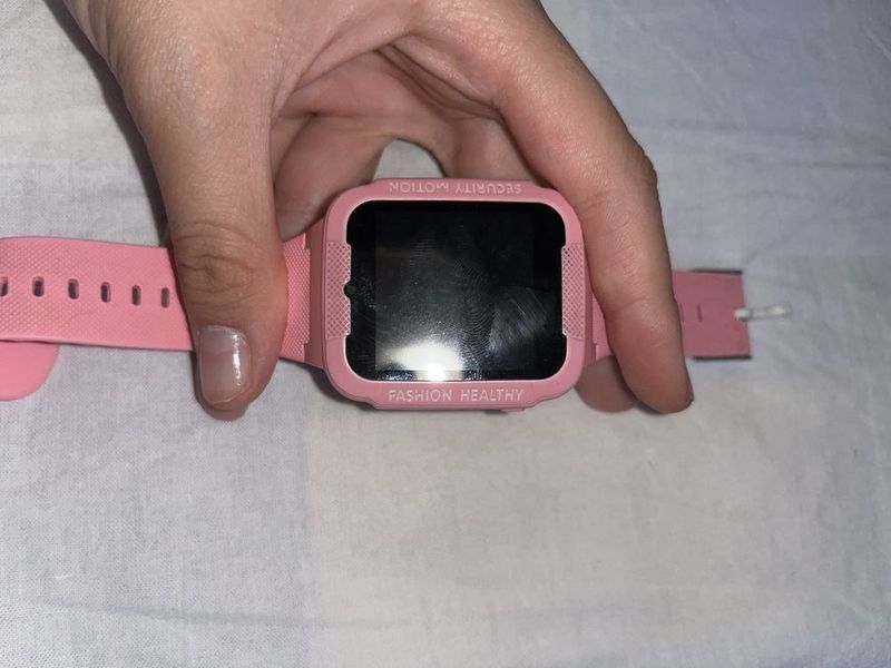 Продам десткие смарт часы Продам десткие смарт часы