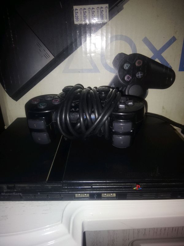 Playstation 2 sotiladi