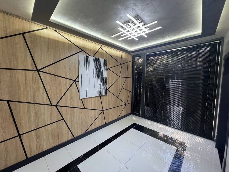 Помещения в Массив Госпитальный Ор Рынок Мирабад, 328 школа.! Помещения в Массив Госпитальный Ор Рынок Мирабад, 328 школа.!
