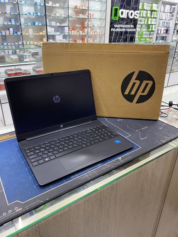 hp intel Core i3-1215U 8/256gb