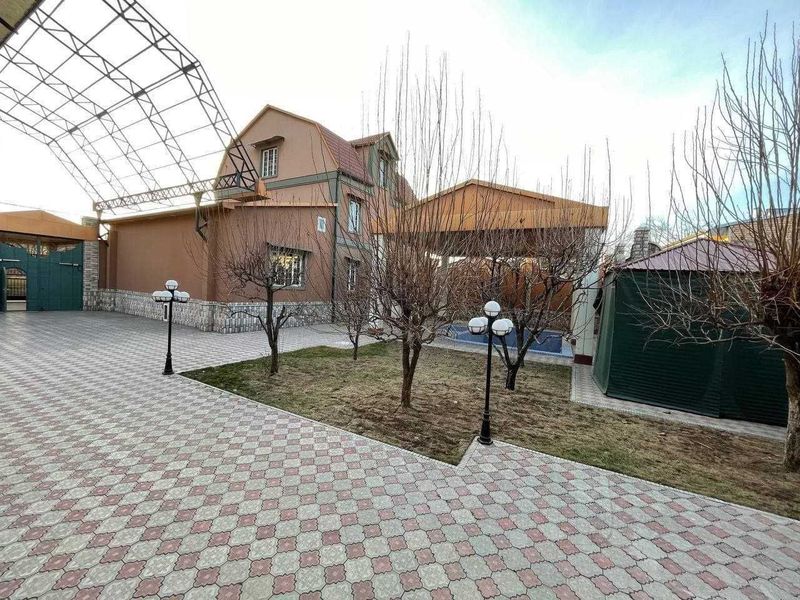 Участок на Паркентской. 18 соток 1100м.кв вариант под Строительство. Участок на Паркентской. 18 соток 1100м.кв вариант под Строительство.