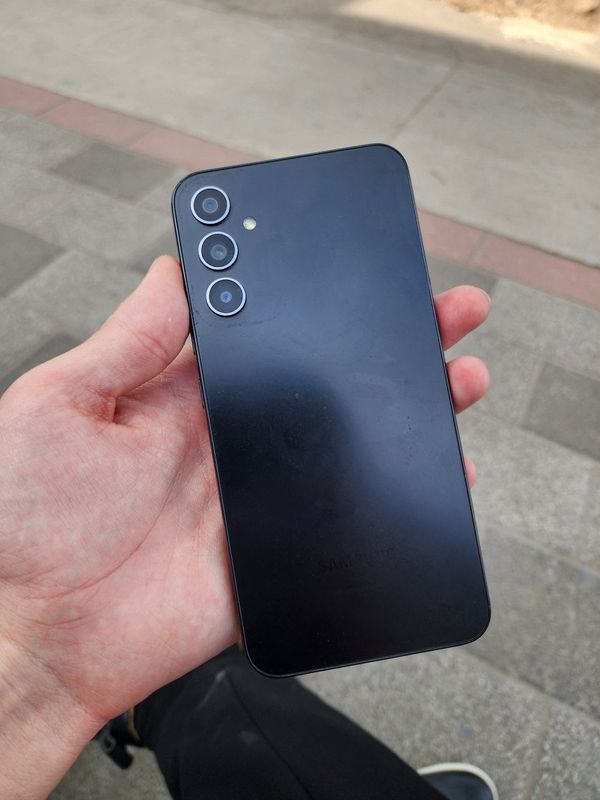 Samsung A34 5g + Samsung A34 5g +