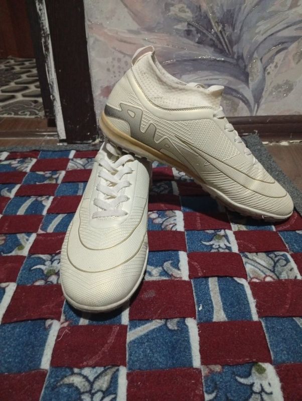 Сараканожки Airzoom Nike Сараканожки Airzoom Nike