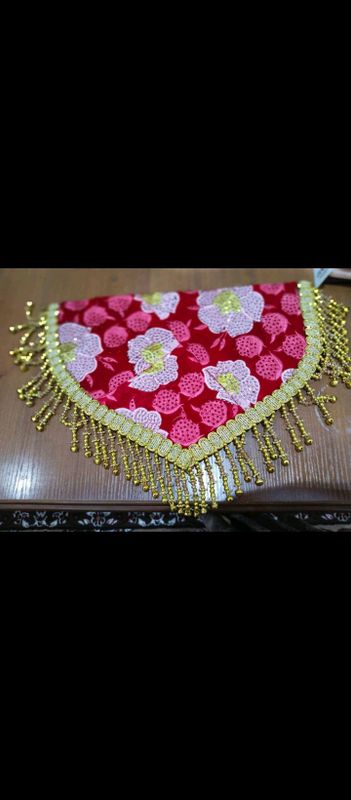 qalpoqcha dasro'molcha ishlatilgan hammasi 200ming qalpoqcha dasro'molcha ishlatilgan hammasi 200ming