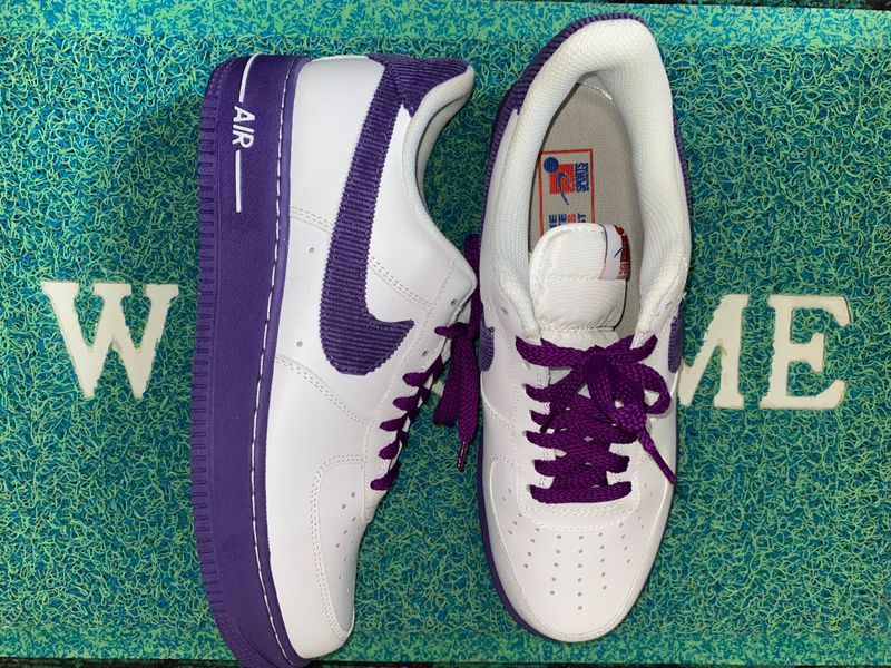 Krasofka Nike Force Air Sotiladi Krasofka Nike Force Air Sotiladi