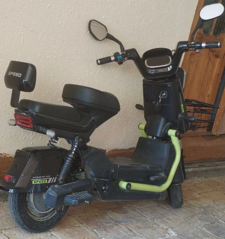 Kam xaydalgan xolati zur 55 km yuradi 1 ta zaryad bilan Kam xaydalgan xolati zur 55 km yuradi 1 ta zaryad bilan