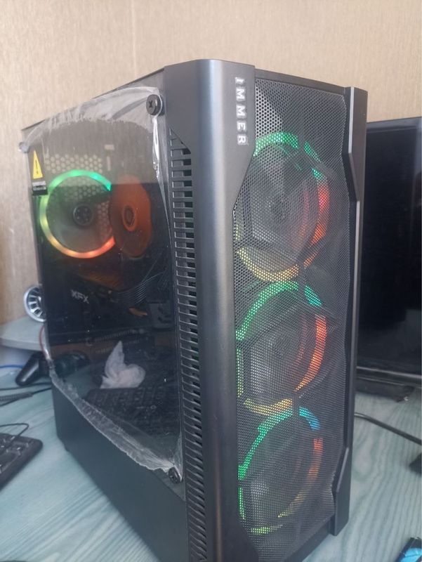 Kompyuter stolniy game ofis oyin uchun Kompyuter stolniy game ofis oyin uchun