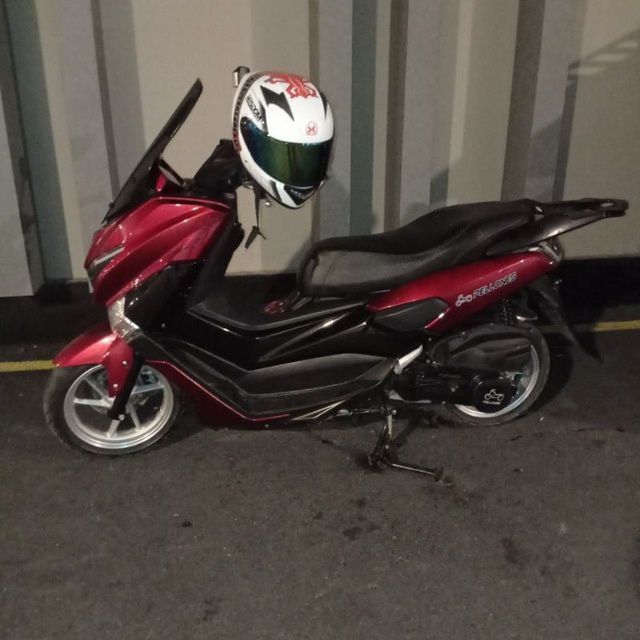 Skuter sotiladi s max Skuter sotiladi s max