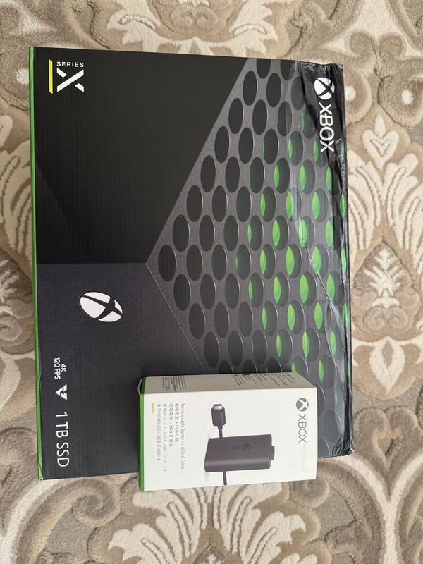 Xbox series x + аккумлятор для жостик Xbox series x + аккумлятор для жостик