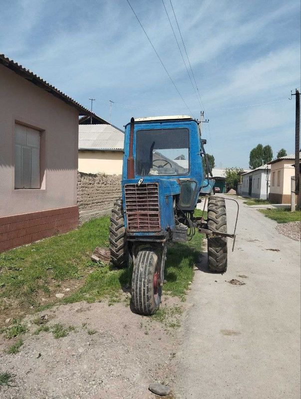 Трактор МТЗ 3 балонли Трактор МТЗ 3 балонли