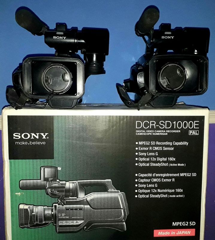 SONY DCR-SD1000E sotiladi