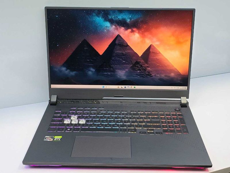 Asus ROG Strix RTX 3060 6GB Display 360Hz Asus ROG Strix RTX 3060 6GB Display 360Hz