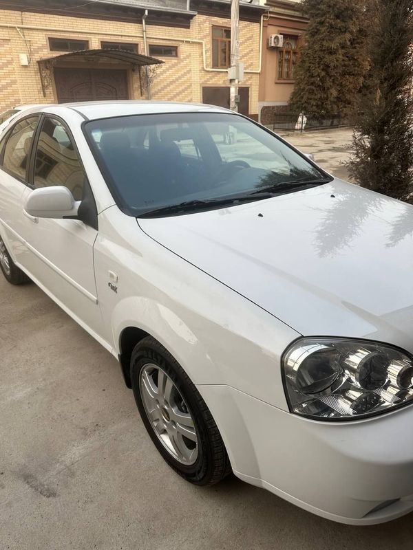 Chevrolet Lacetti 1.8