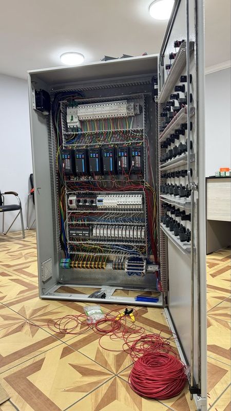 Если ты Специалист ! по сборке Щитов Управление ! Если ты Специалист ! по сборке Щитов Управление !