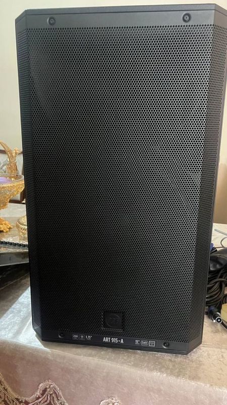 Rcf 915-A sotiladi