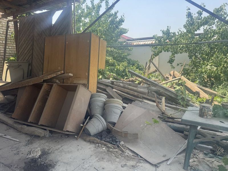 Utin sotiladi bir gazeldan ortiq chiqadi Utin sotiladi bir gazeldan ortiq chiqadi