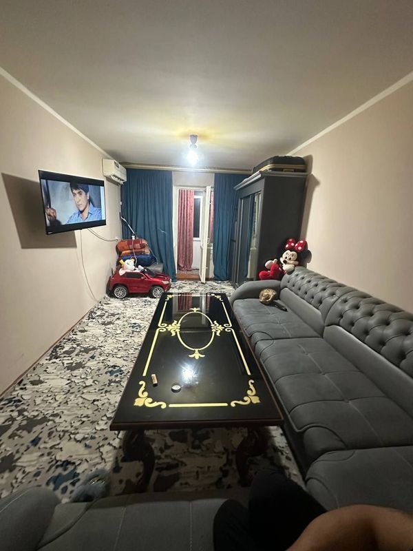 Sotiladi 1 xona Shodlik masjid yonida Sotiladi 1 xona Shodlik masjid yonida